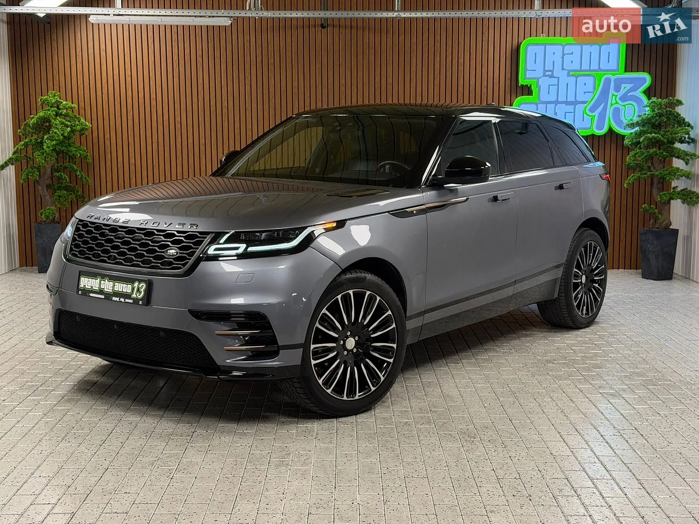 2019 Land Rover Range Rover Velar - мініатюра 2