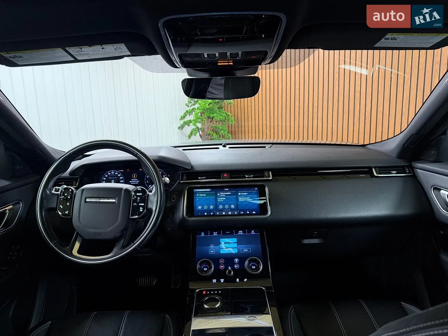 2019 Land Rover Range Rover Velar - мініатюра 32