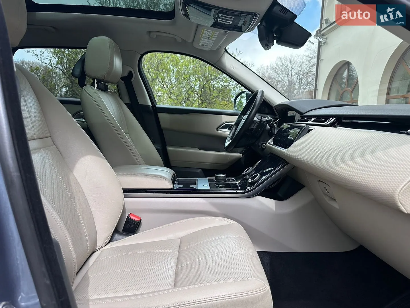 2019 Land Rover Range Rover Velar - мініатюра 33
