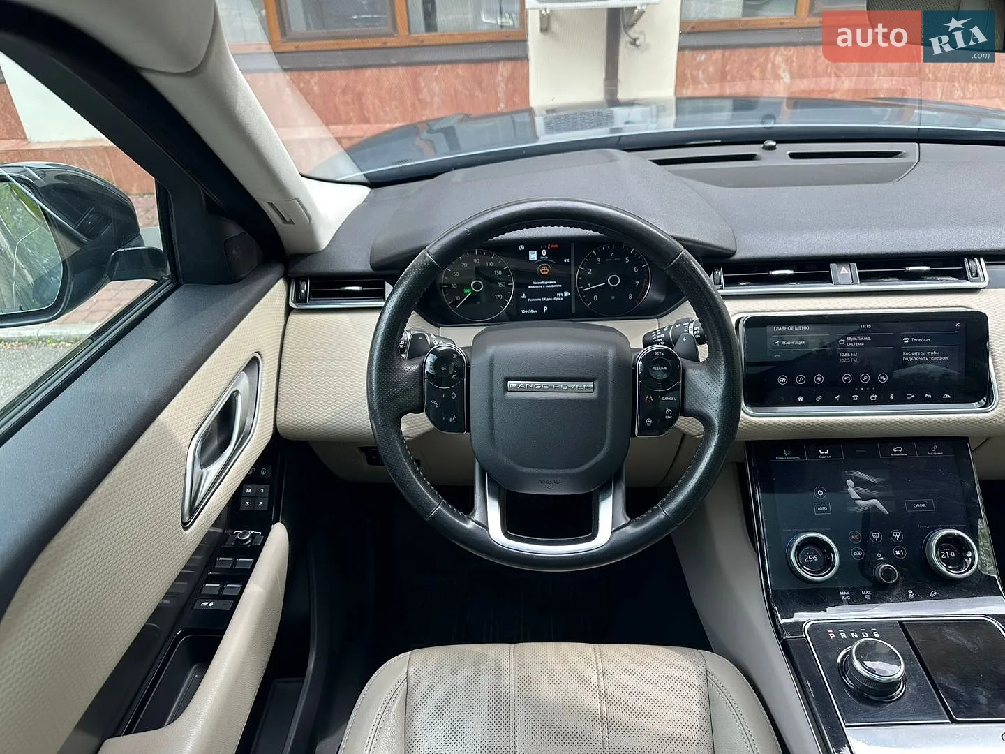 2019 Land Rover Range Rover Velar - мініатюра 42
