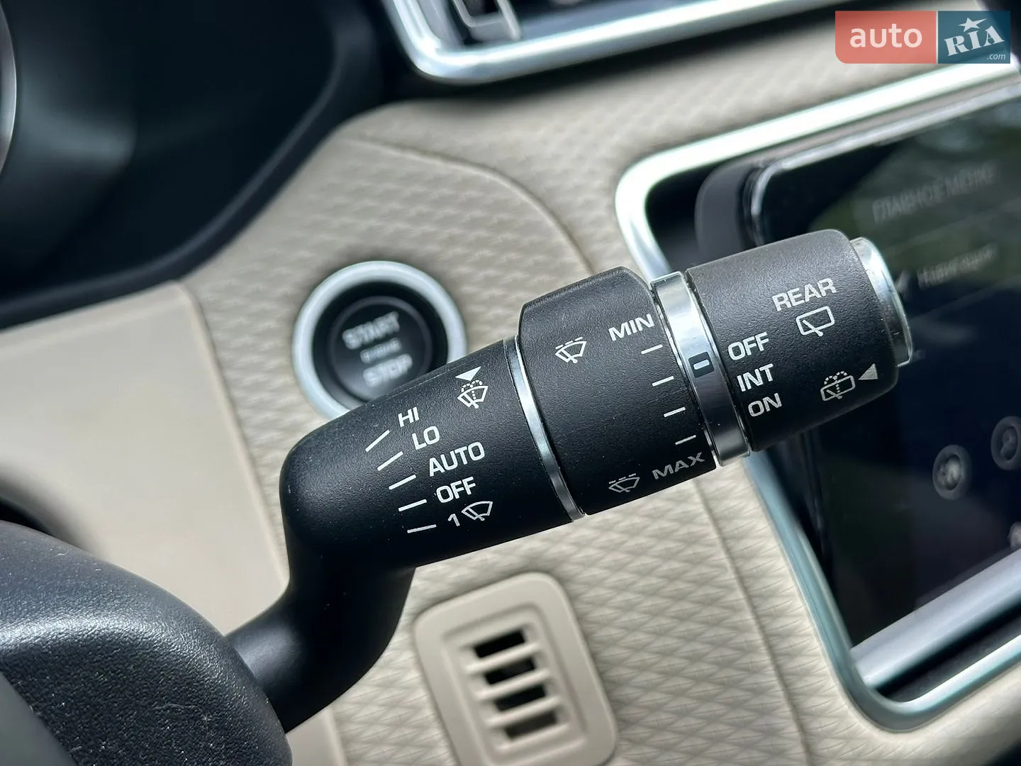 2019 Land Rover Range Rover Velar - мініатюра 47