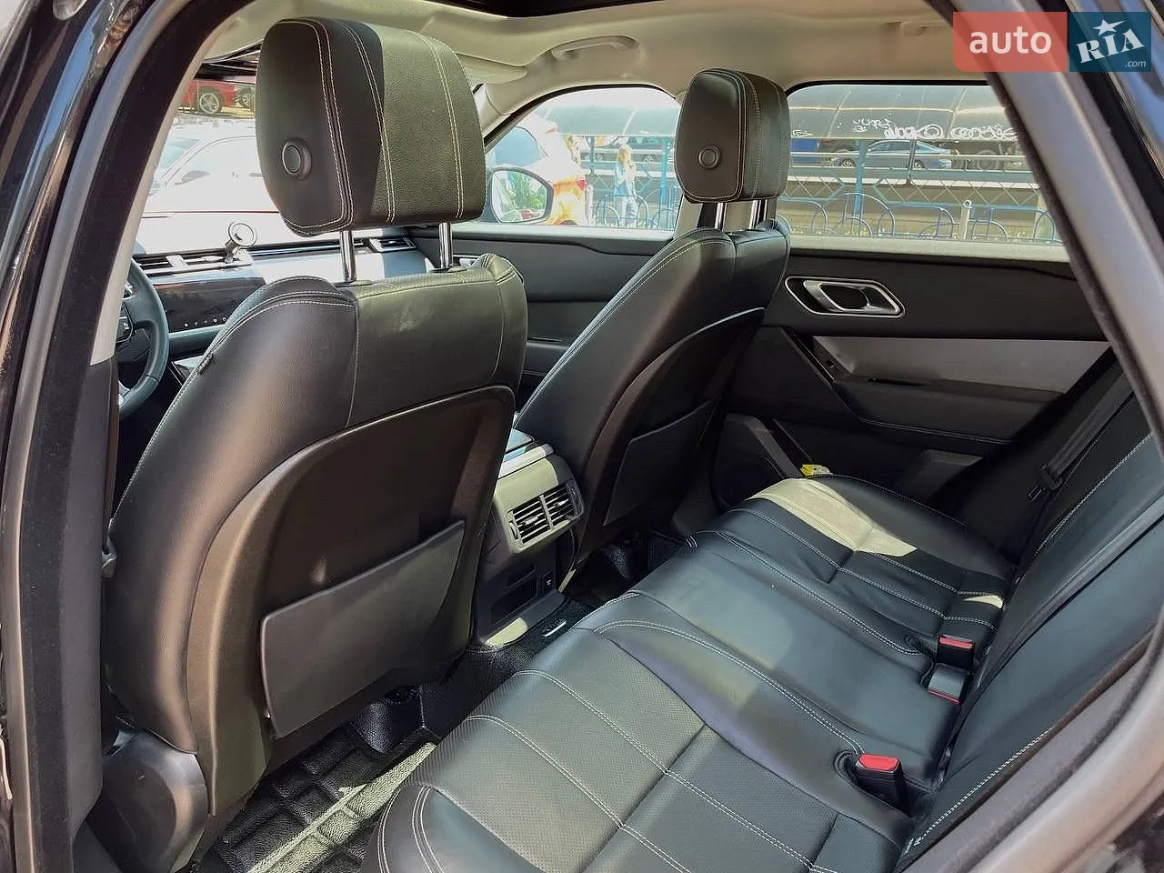 2019 Land Rover Range Rover Velar - мініатюра 22