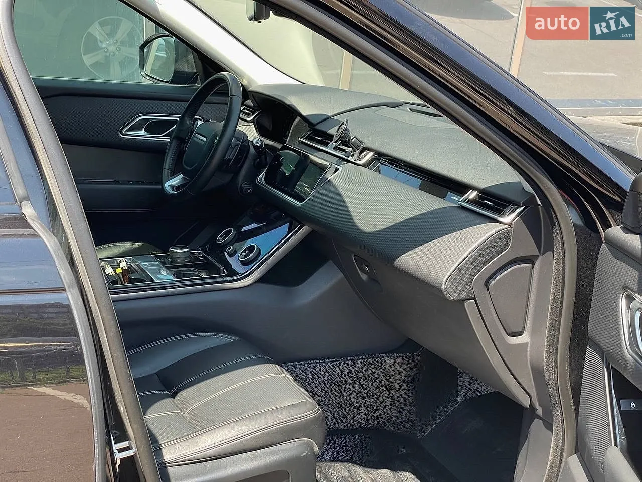 2019 Land Rover Range Rover Velar - мініатюра 27