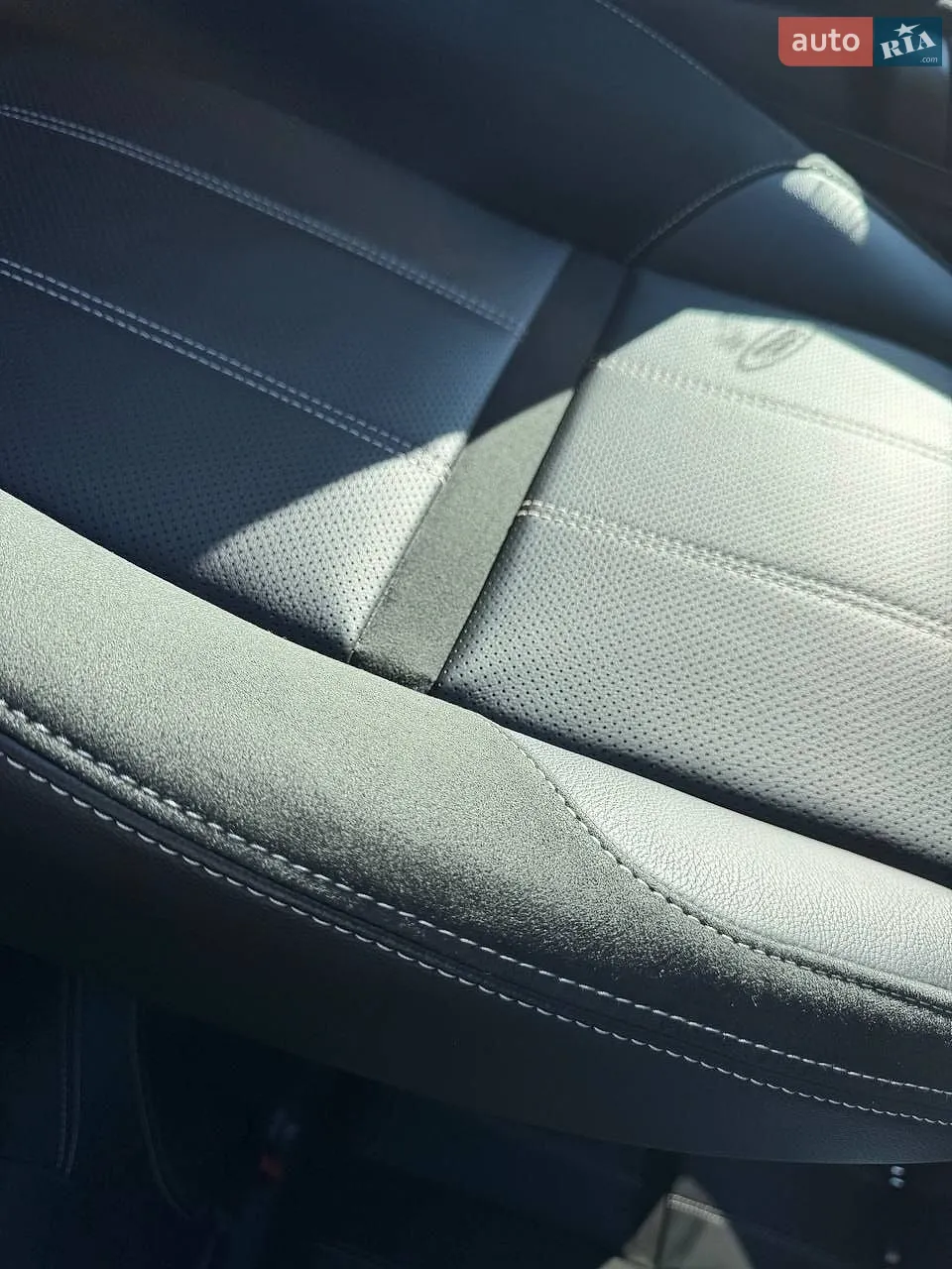 2020 Land Rover Range Rover Velar - мініатюра 24