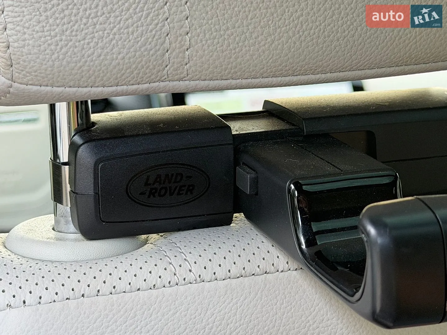 2019 Land Rover Range Rover Velar - мініатюра 35