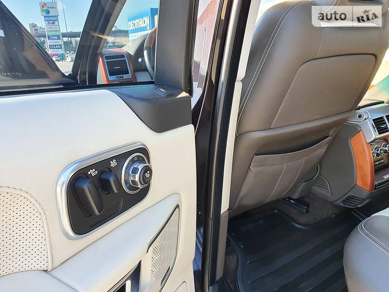 Внедорожник / Кроссовер Land Rover Range Rover 2010 в Киеве