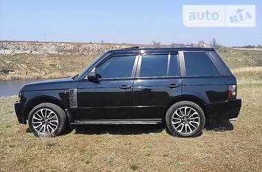 Позашляховик / Кросовер Land Rover Range Rover 2004 в 