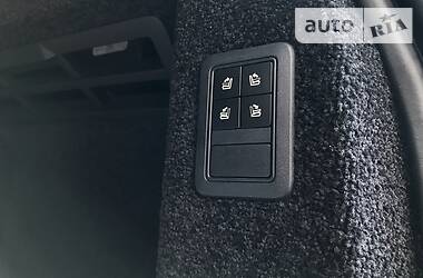 Позашляховик / Кросовер Land Rover Range Rover 2013 в 
