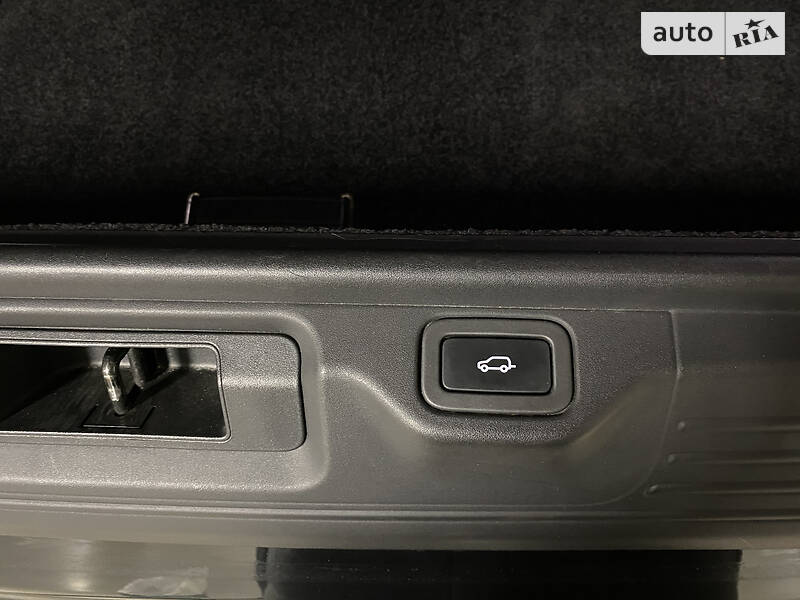 Позашляховик / Кросовер Land Rover Range Rover 2013 в Києві