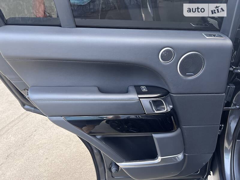 Внедорожник / Кроссовер Land Rover Range Rover 2017 в Киеве