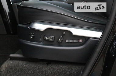 Внедорожник / Кроссовер Land Rover Range Rover 2012 в 