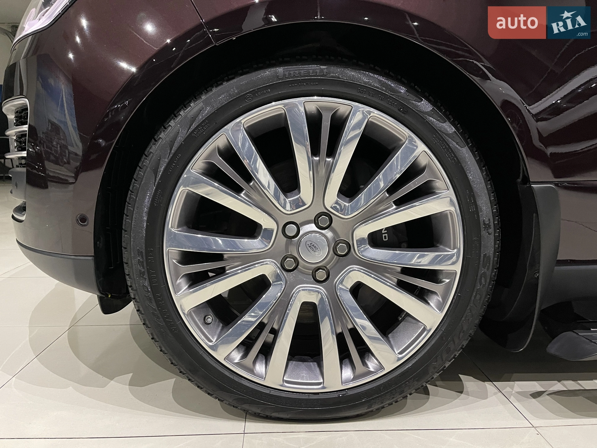 2020 Land Rover Range Rover - мініатюра 18