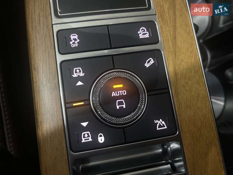 Внедорожник / Кроссовер Land Rover Range Rover 2020 в Одессе фото 91 Внедорожник / Кроссовер Land Rover Range Rover 2020 в Одессе