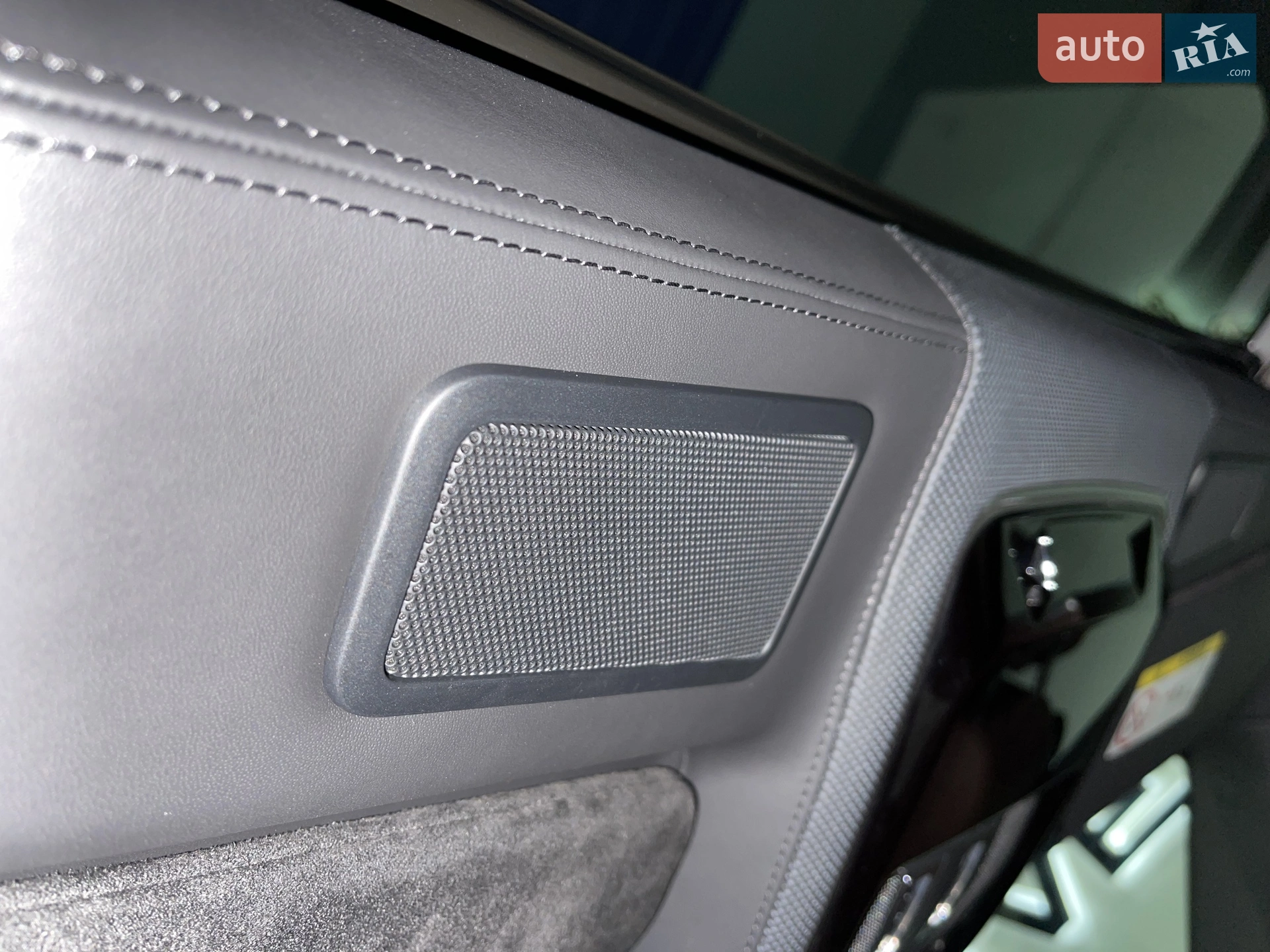 2020 Land Rover Range Rover - мініатюра 133