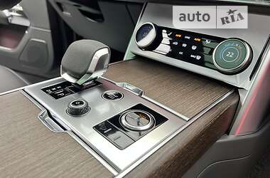 Внедорожник / Кроссовер Land Rover Range Rover 2022 в 