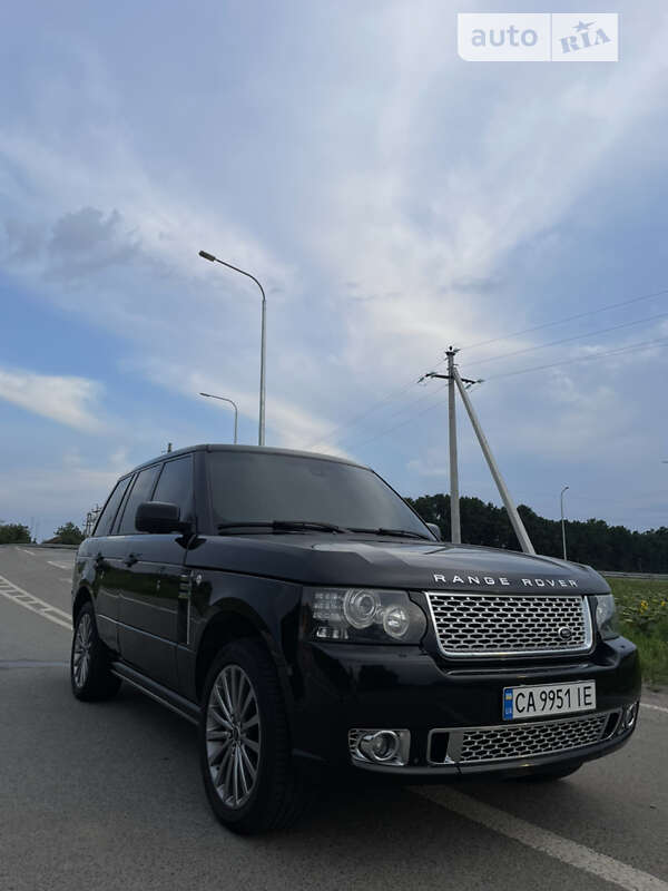 Внедорожник / Кроссовер Land Rover Range Rover 2010 в Золотоноше