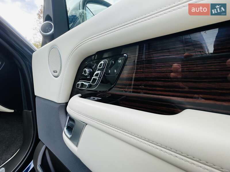 Внедорожник / Кроссовер Land Rover Range Rover 2020 в Киеве