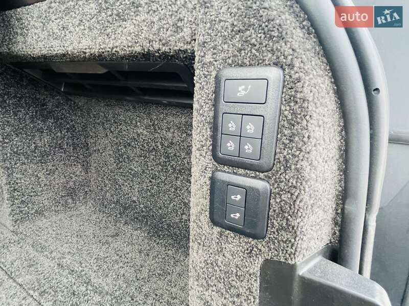 Внедорожник / Кроссовер Land Rover Range Rover 2020 в Киеве