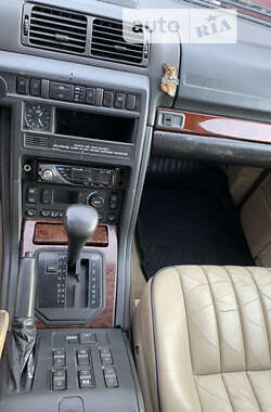 Внедорожник / Кроссовер Land Rover Range Rover 1998 в Старой Выжевке