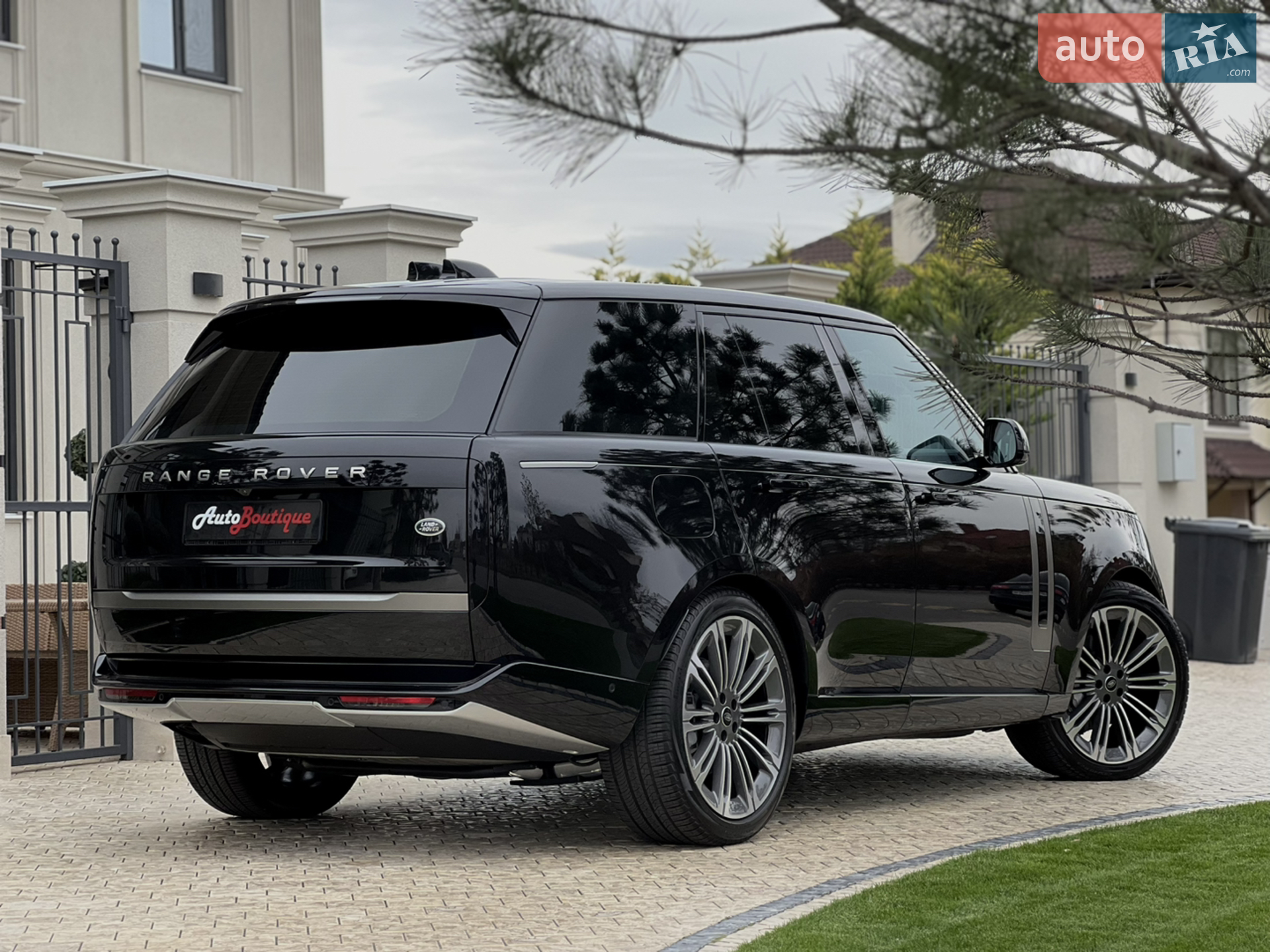 2023 Land Rover Range Rover - мініатюра 17