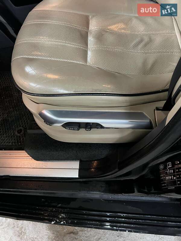 Внедорожник / Кроссовер Land Rover Range Rover 2010 в Виннице