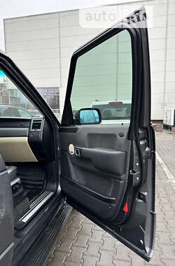 Внедорожник / Кроссовер Land Rover Range Rover 2003 в Черновцах