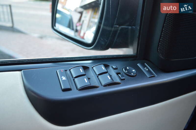 Внедорожник / Кроссовер Land Rover Range Rover 2008 в Львове