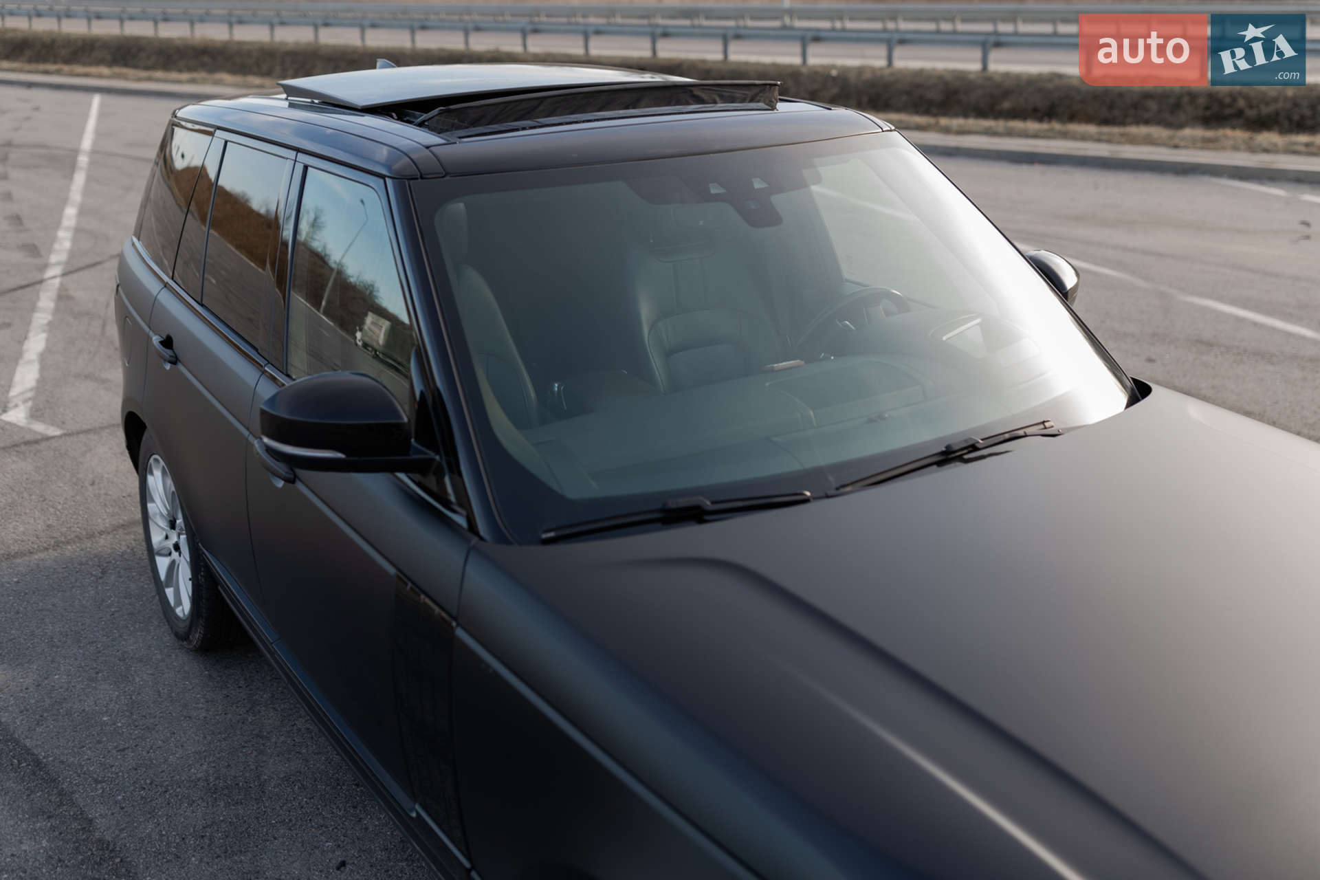 2018 Land Rover Range Rover - мініатюра 27