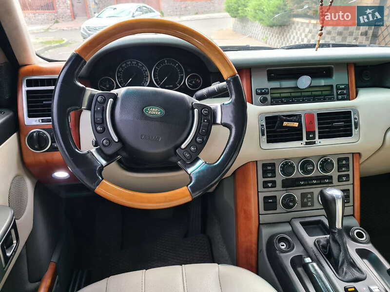 Внедорожник / Кроссовер Land Rover Range Rover 2002 в Киеве