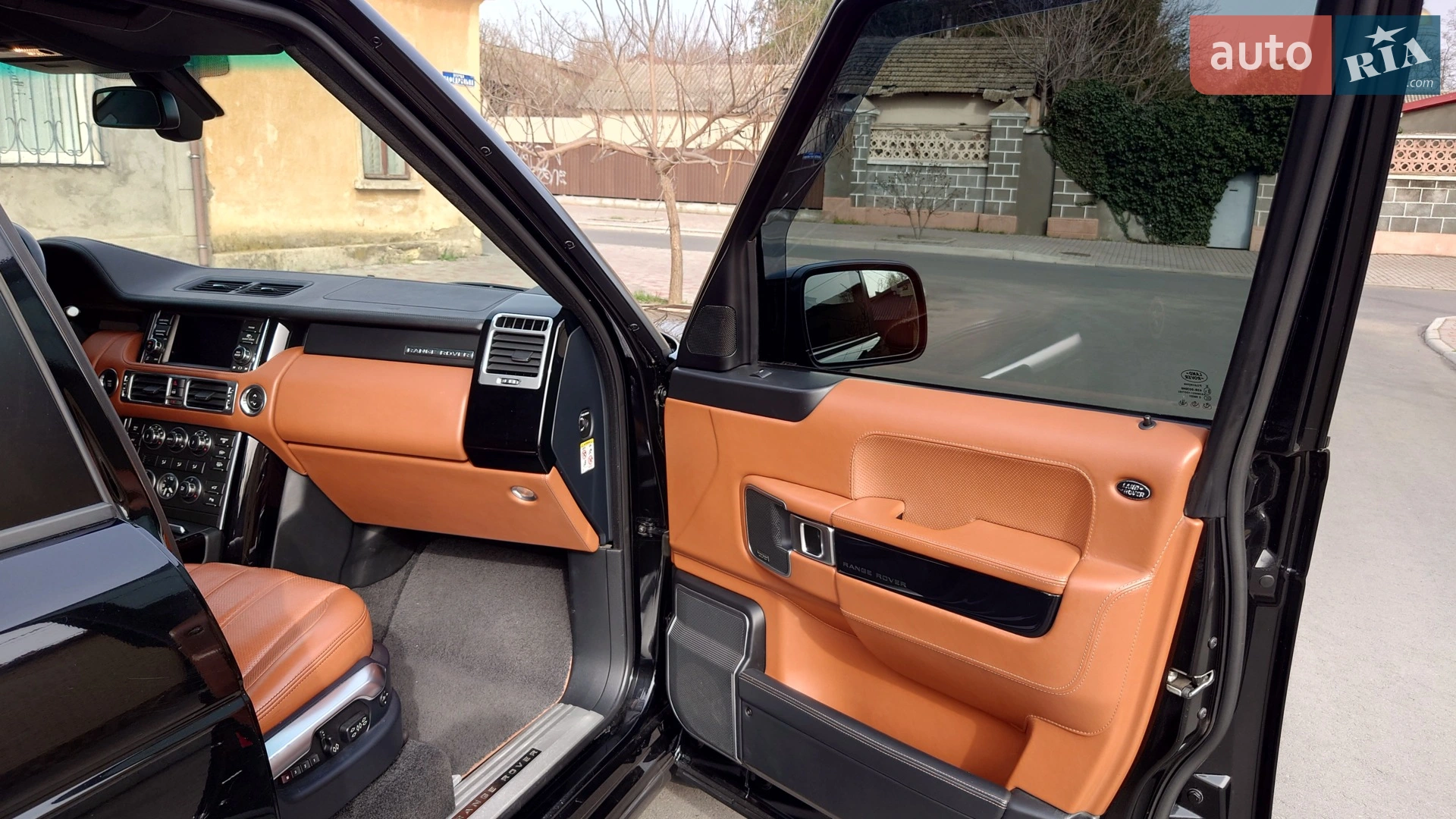 2012 Land Rover Range Rover - мініатюра 30