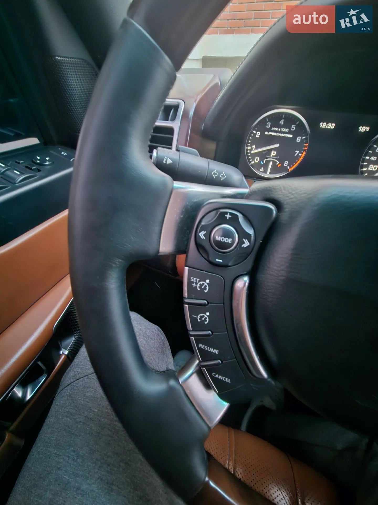2010 Land Rover Range Rover - мініатюра 8