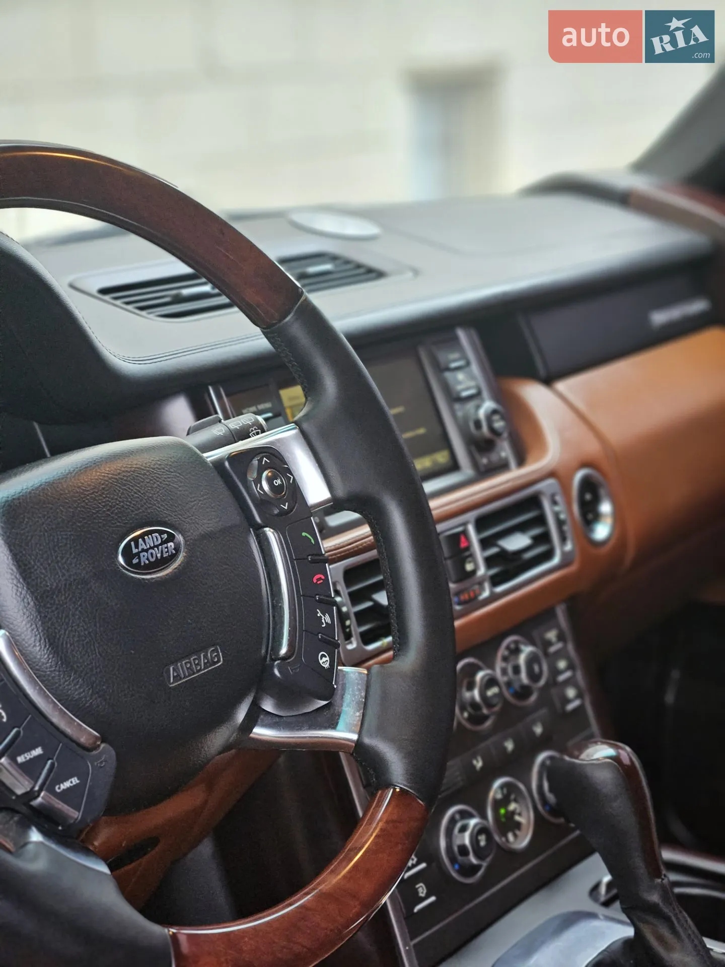 2010 Land Rover Range Rover - мініатюра 27