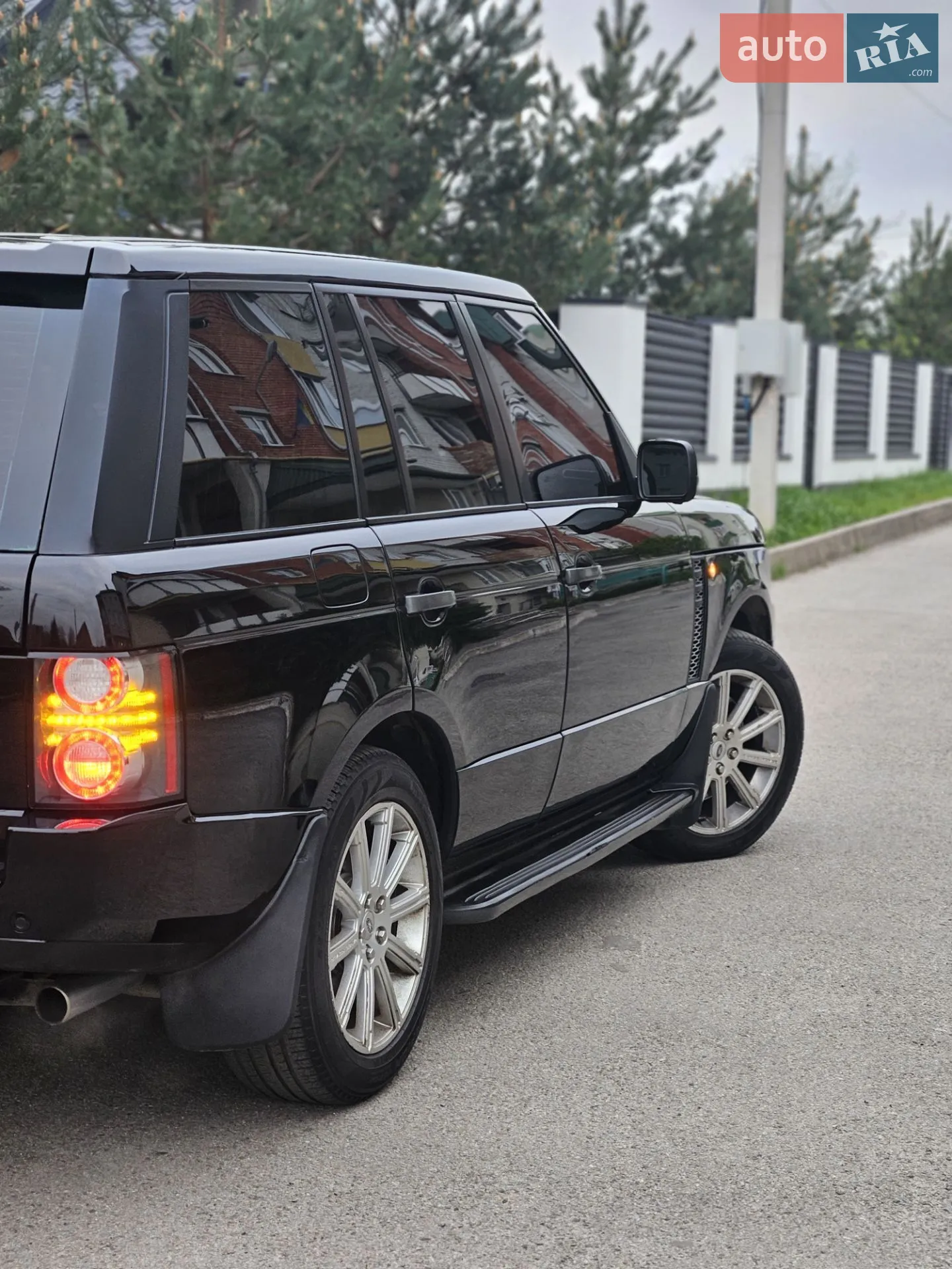 2010 Land Rover Range Rover - мініатюра 40