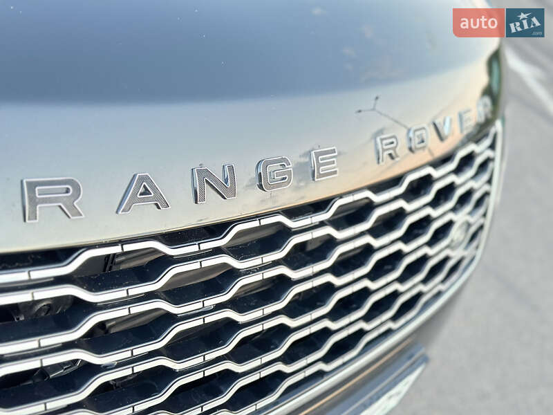 Внедорожник / Кроссовер Land Rover Range Rover 2016 в Ровно