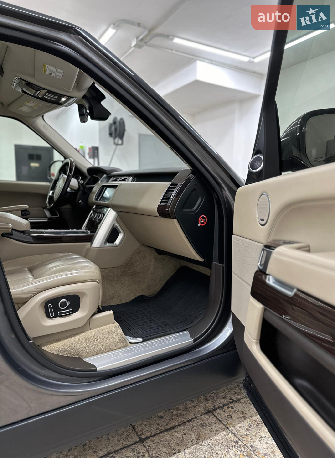2016 Land Rover Range Rover - мініатюра 14