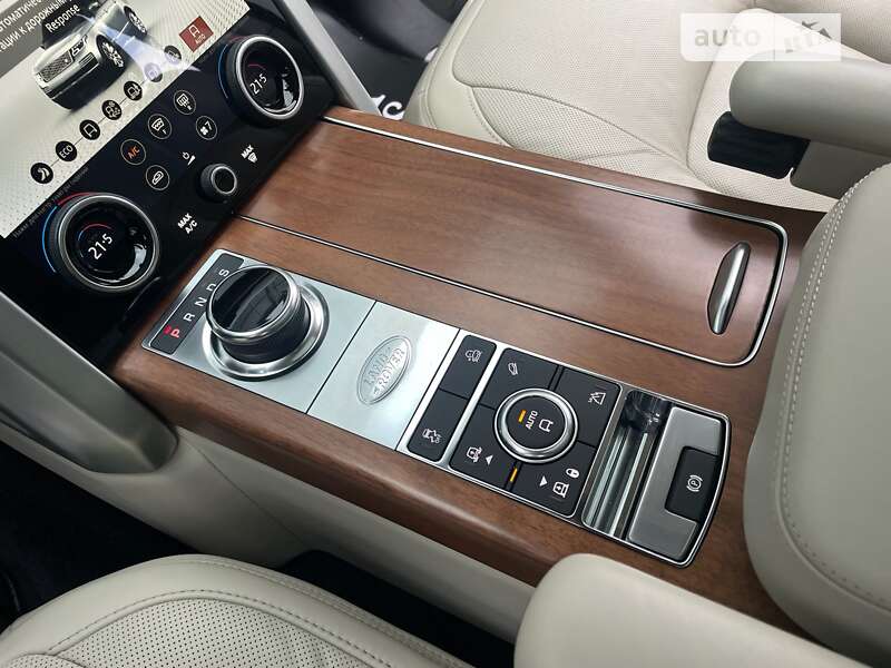 Внедорожник / Кроссовер Land Rover Range Rover 2018 в Киеве