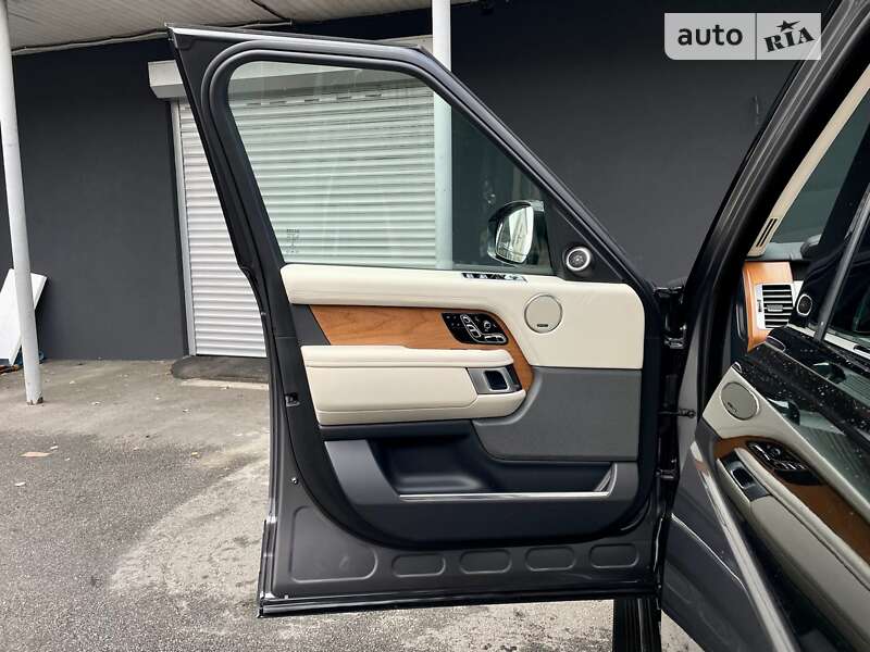 Внедорожник / Кроссовер Land Rover Range Rover 2018 в Киеве