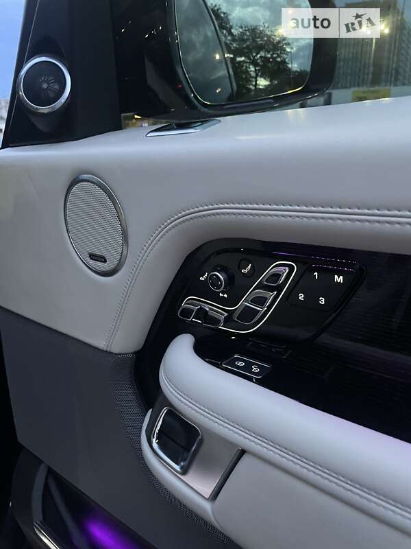 Внедорожник / Кроссовер Land Rover Range Rover 2018 в Одессе