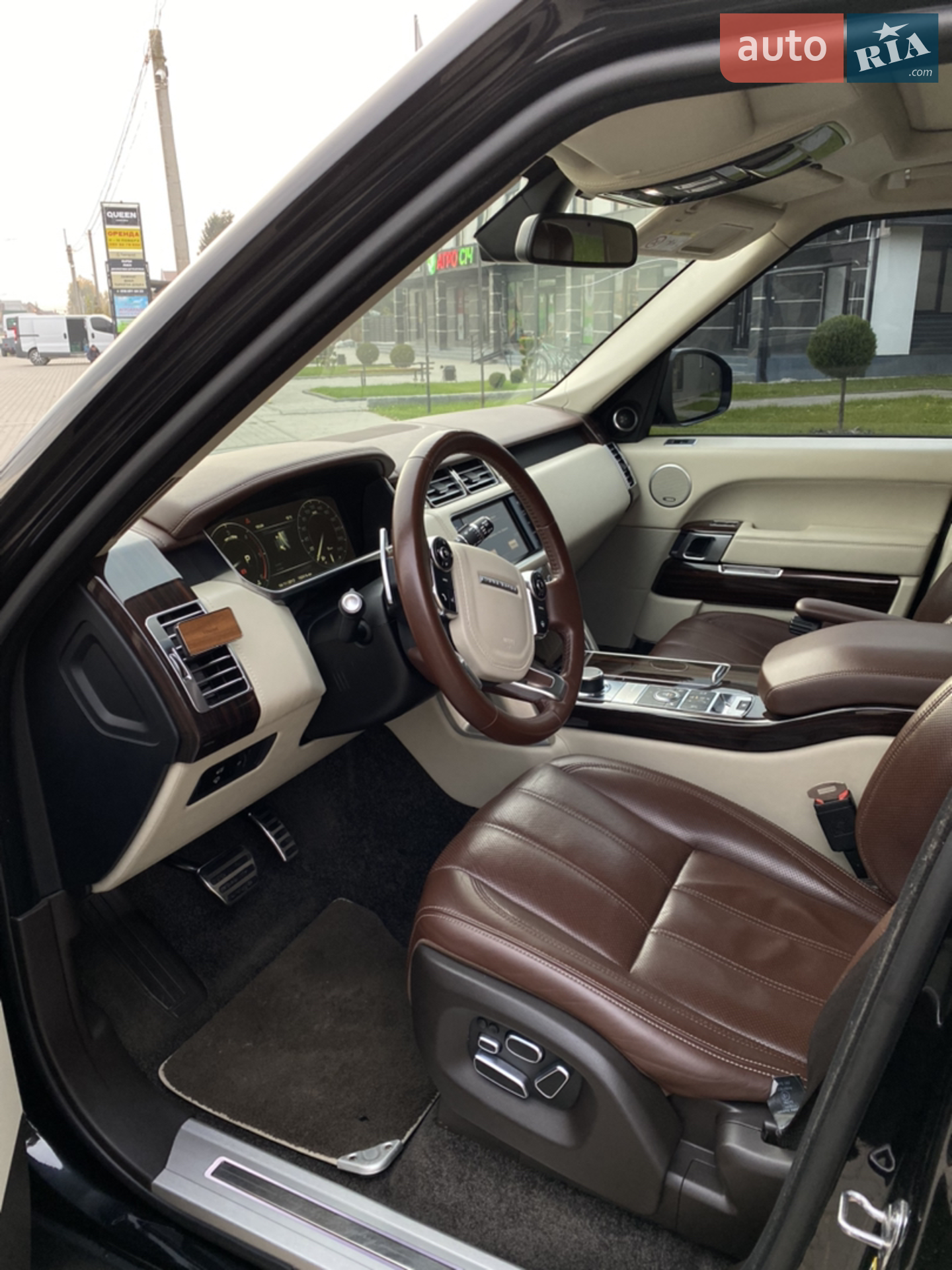 2015 Land Rover Range Rover - мініатюра 24
