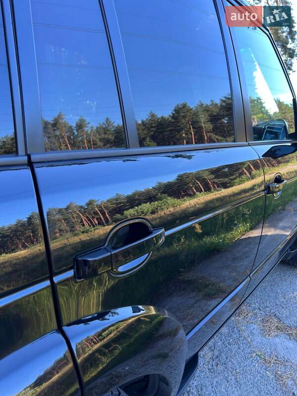 Внедорожник / Кроссовер Land Rover Range Rover 2011 в Киеве