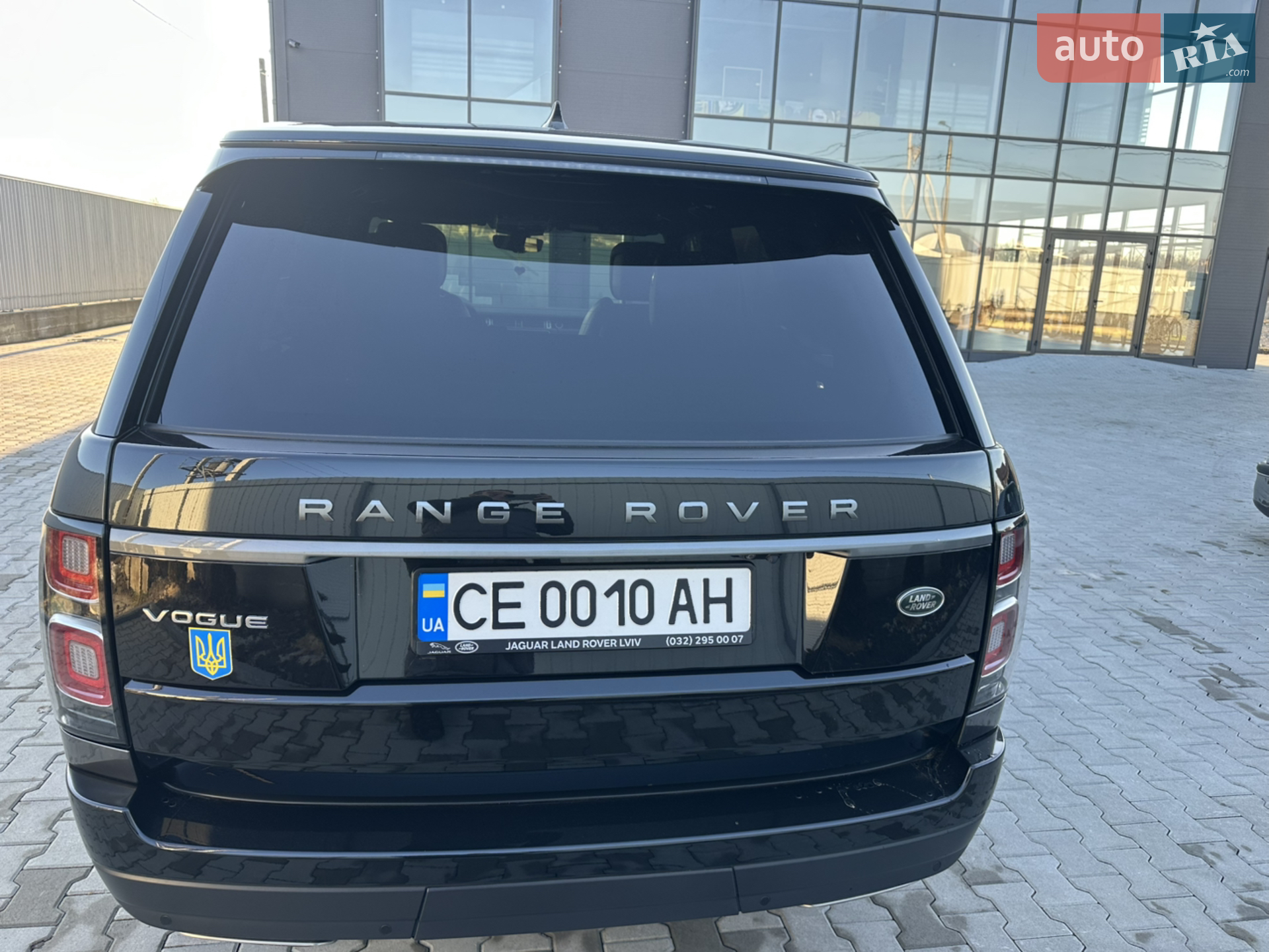 2018 Land Rover Range Rover - мініатюра 23