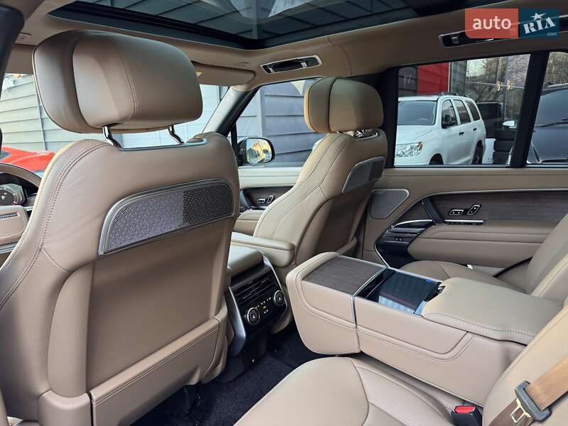 Внедорожник / Кроссовер Land Rover Range Rover 2024 в Одессе