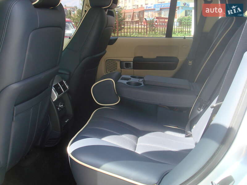 Позашляховик / Кросовер Land Rover Range Rover 2008 в Чернівцях