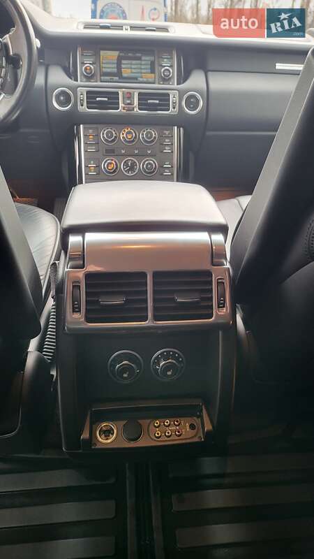 Внедорожник / Кроссовер Land Rover Range Rover 2011 в Киеве