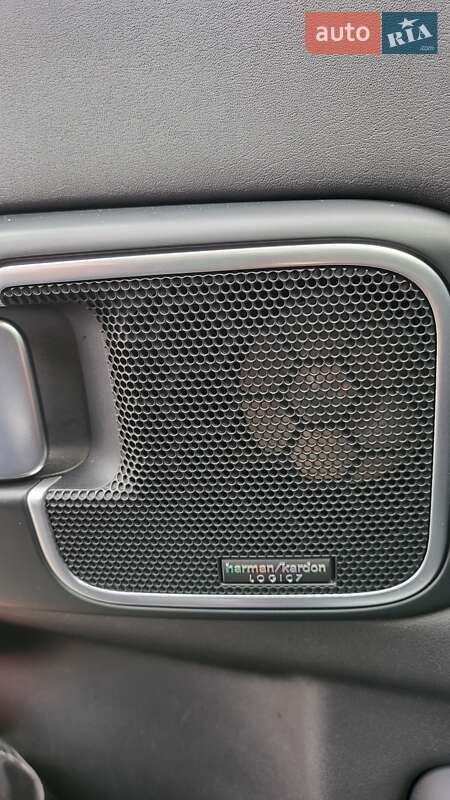 Внедорожник / Кроссовер Land Rover Range Rover 2011 в Киеве