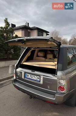 Внедорожник / Кроссовер Land Rover Range Rover 2006 в Ровно