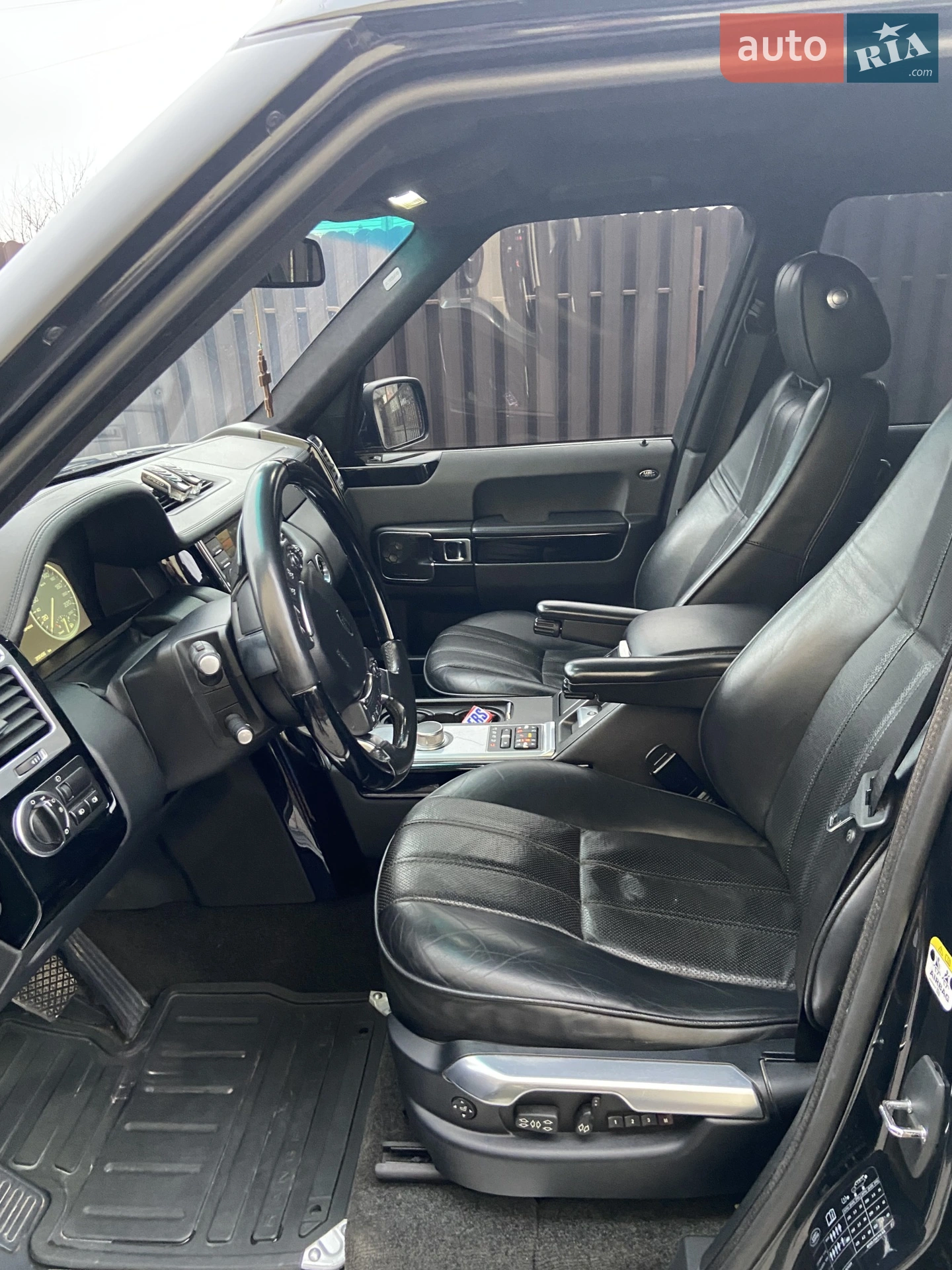 2011 Land Rover Range Rover - мініатюра 45