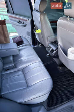 Внедорожник / Кроссовер Land Rover Range Rover 1996 в 