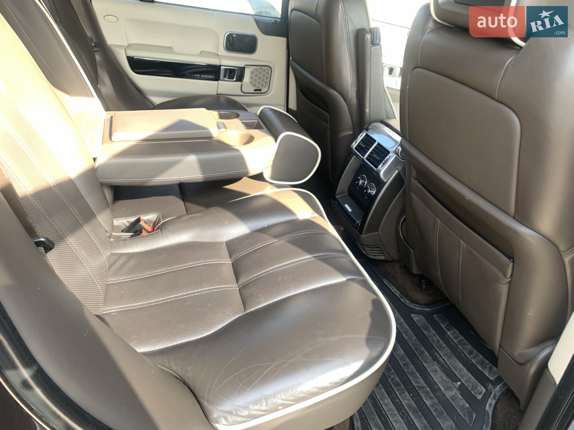 2012 Land Rover Range Rover - мініатюра 3