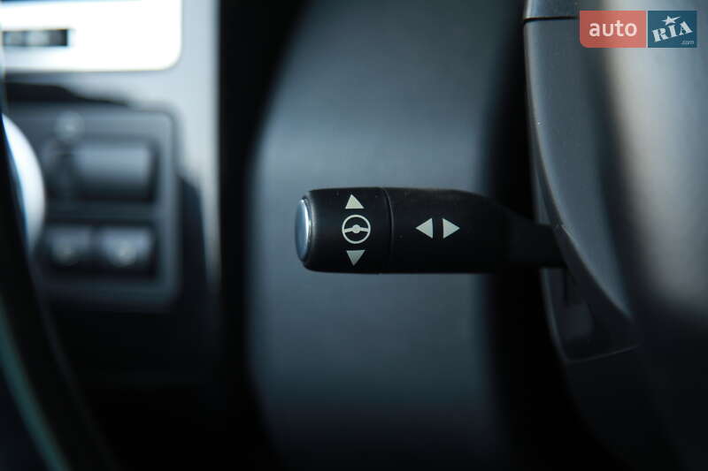 Внедорожник / Кроссовер Land Rover Range Rover 2012 в Харькове